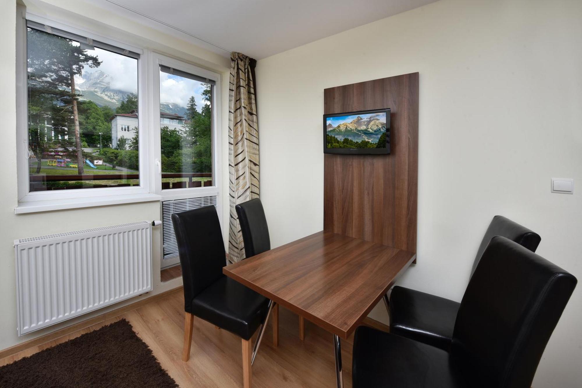 Aplend Vila Julia Vysoké Tatry Buitenkant foto